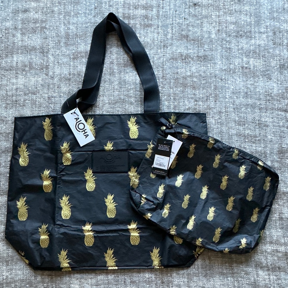 ALOHAS Black Tote with Gold Pineapple Design